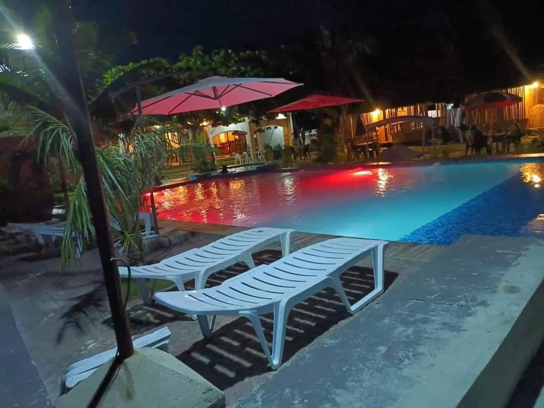 Rrj'S Beach Resort Oslob Kültér fotó